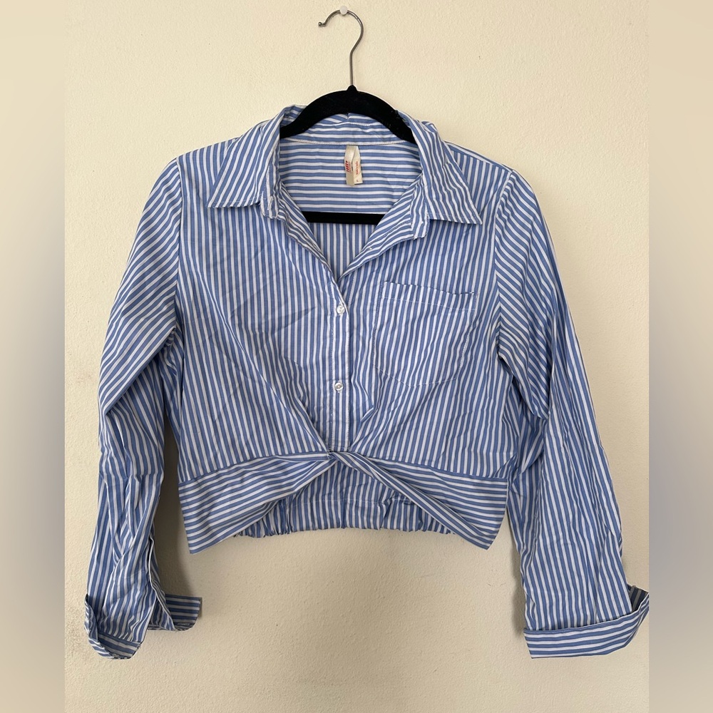 Striped crop top size large